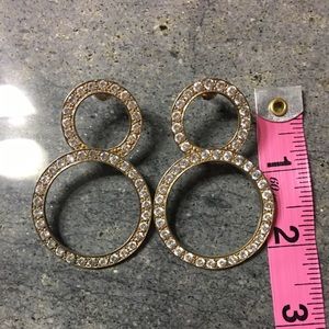Rhinestone Earrings Figure 8